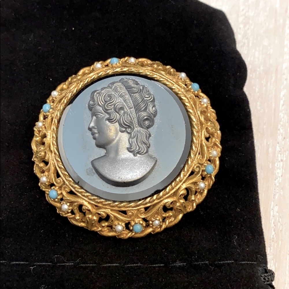 Vintage Brooch